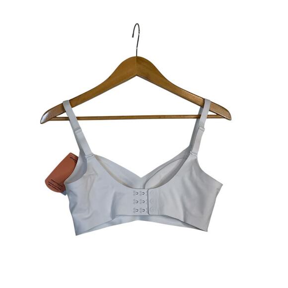Shapermint Essentials Women Smoothing Comfort Straps Wireless Bra Sz S White NWT - Picture 7 of 9